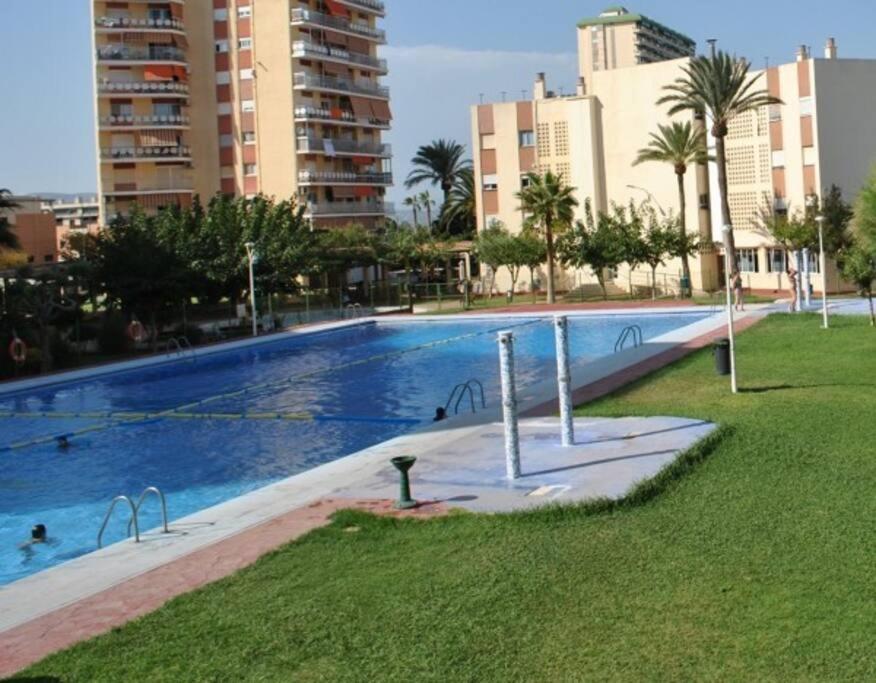 Apartamento Mediterraneo Tranquilo Y Familiar Lägenhet Valencia Exteriör bild