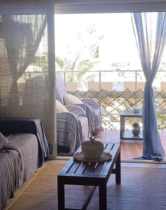Apartamento Mediterraneo Tranquilo Y Familiar Lägenhet Valencia Exteriör bild
