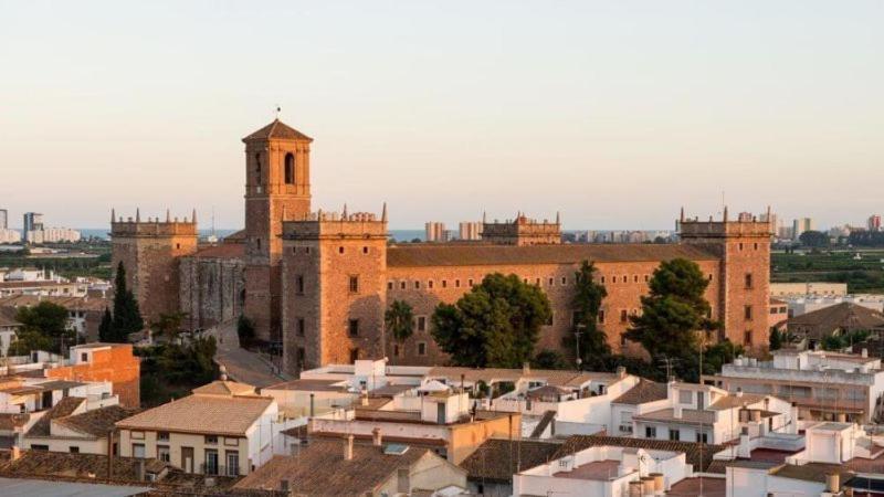 Apartamento Mediterraneo Tranquilo Y Familiar Lägenhet Valencia Exteriör bild