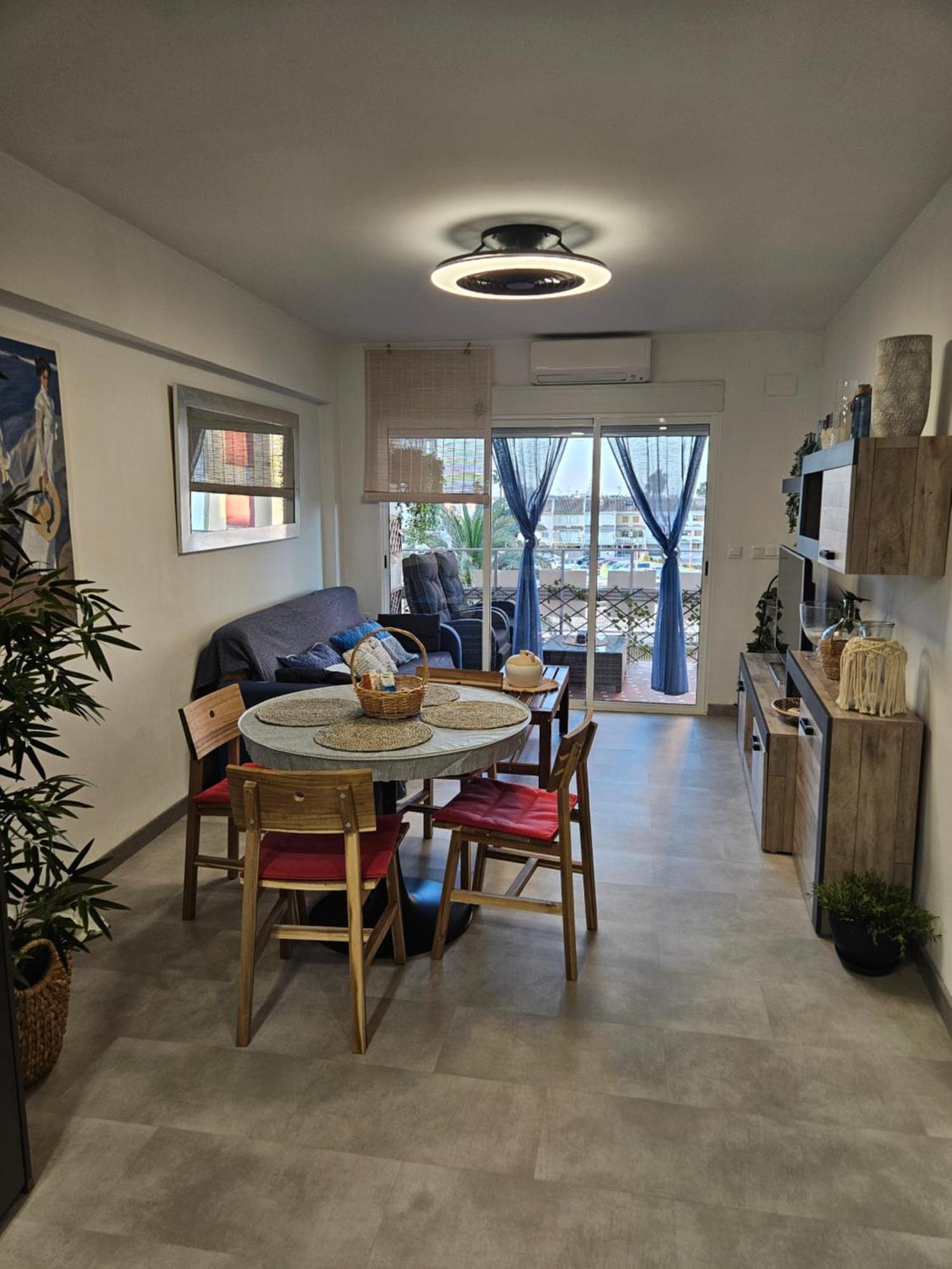 Apartamento Mediterraneo Tranquilo Y Familiar Lägenhet Valencia Exteriör bild